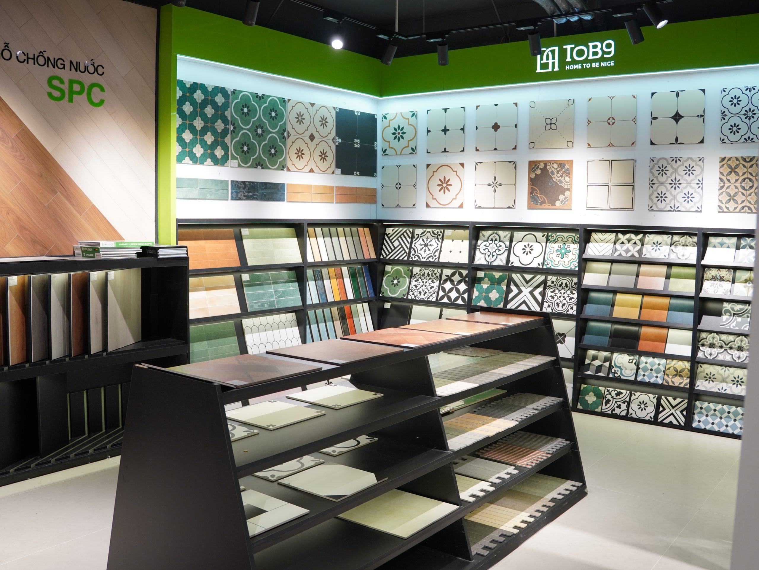 Showroom gạch trang trí tại Hà Nội